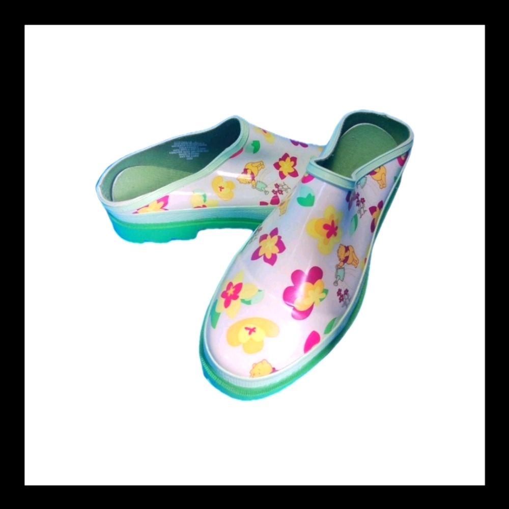 Winnie The Pooh Rain  Gardening Steel Shank Rubber Clog - Women's Shoes Size 9